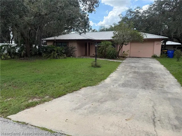 1771 N Torrington Rd, Avon Park, FL 33825