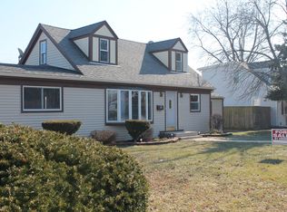 8001 Oak Park Ave, Burbank, IL 60459