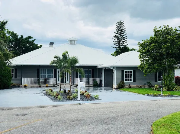 6100 Eagle Watch Ct, North Fort Myers, FL 33917