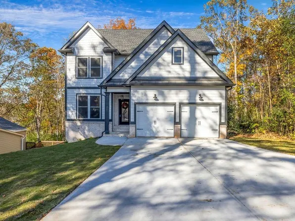 723 Skyview Dr NE, Marietta, GA 30060