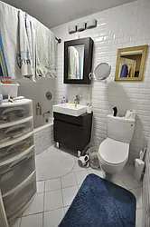 Rented by Swythe, Inc.