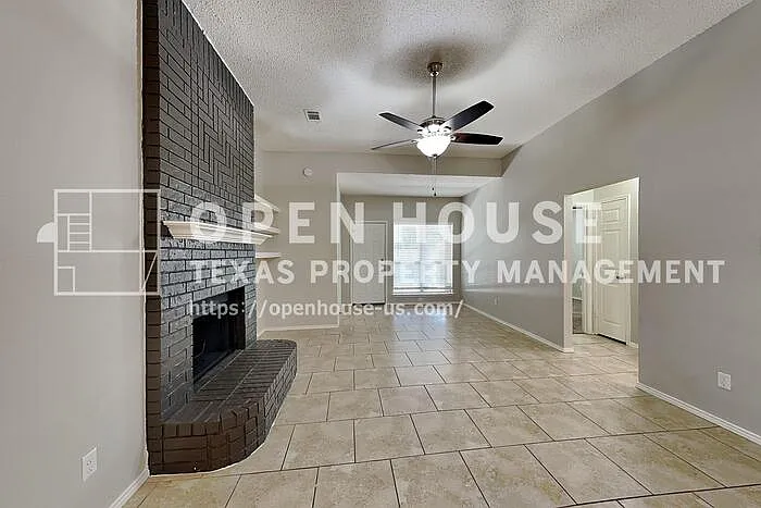 6921 Black Wing Dr — Photo 4