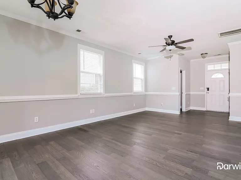 6012 Ladish Ln — Photo 4