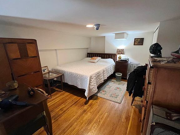 5th image of 790 Amsterdam Ave APT 4A