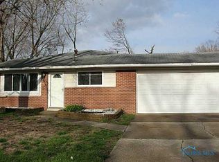 425 Shrewsbury St, Holland, OH