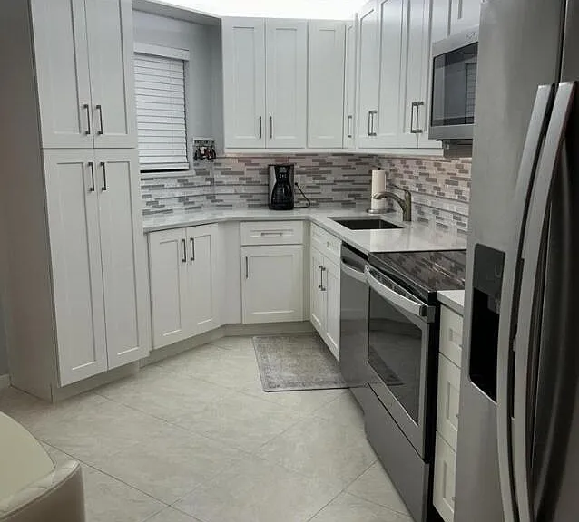 5851 Camino Del Sol #203 — Photo 5