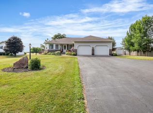 139 Baker Shore Rd, Saint David'S Parish, PE C1N4J9