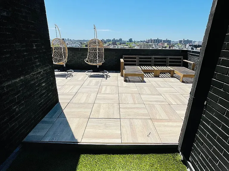 214 Richardson St #PENTHOUSE — Photo 5
