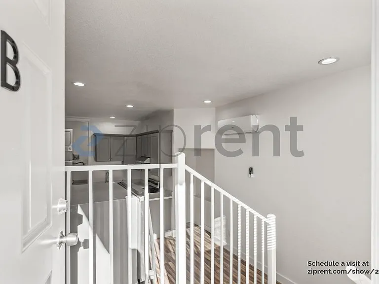 10806 Hubbard Way #B — Photo 5