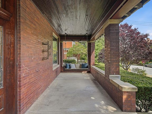 5th image of 548 Howell Ave