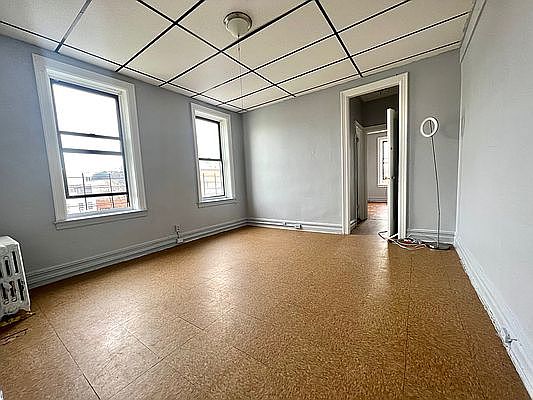 3rd image of 1221 60th St APT 2C