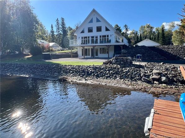 12 Sunset Ln, Perth, NB E7H 4Y8