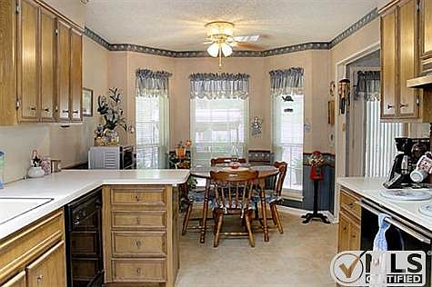 5th image of 3526 Mistletoe Ct
