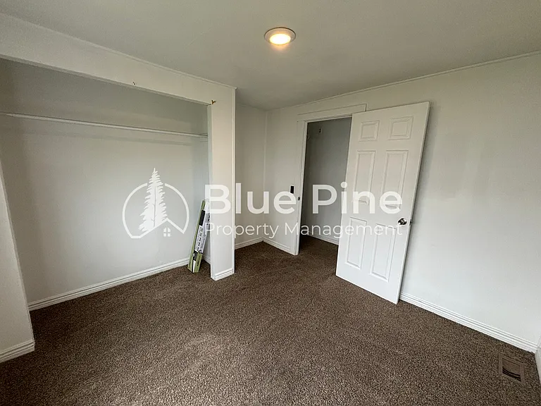 540 US Highway 26 #E8 RENTAL — Photo 8