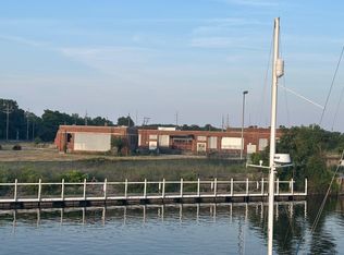 600 E 2nd St, Michigan City, IN 46360
