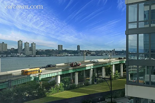 Rented by Corcoran | media 27