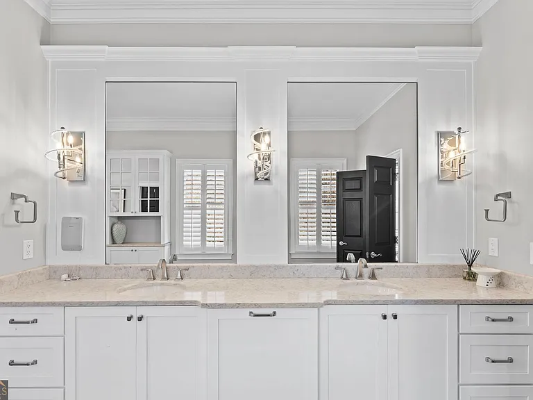 102 N Cove Dr — Photo 18