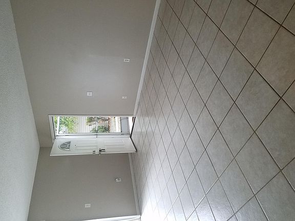 4th image of 4181 Pinebark Ave