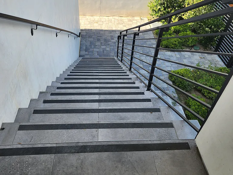6061 Fulton Ave #6 — Photo 68