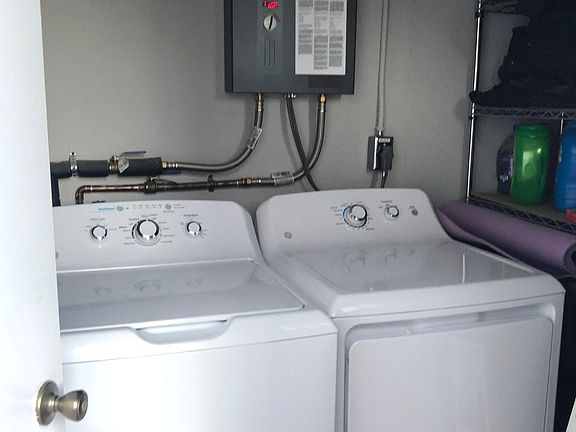 GE Washer-Dryer