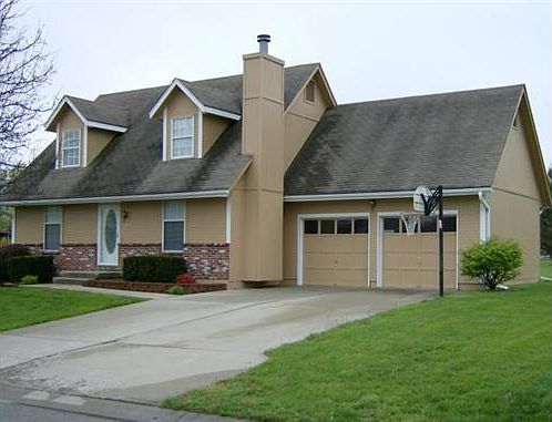 1st image of 1004 SW Shorthorn Dr