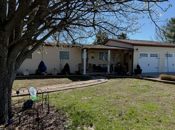 10915 Union Ridge Ln, Marion, IL 62959