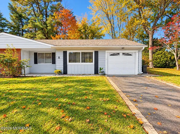 8 Montana Drive #A, Whiting, NJ 08759