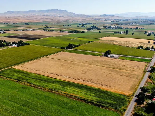 Big 4 Ave, Emmett, ID 83617