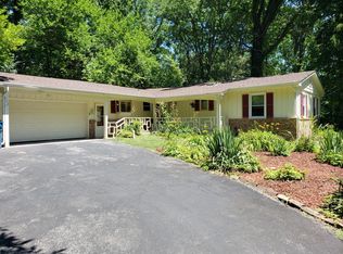 502 Starwood Dr, Chesterton, IN 46304