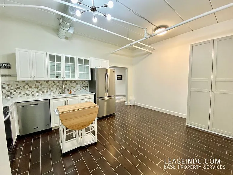 2141 Wisconsin Ave NW #D2 — Photo 5