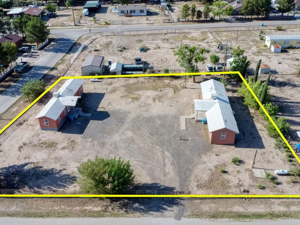 330 Valle Del Carmen Dr, Socorro, TX 79927