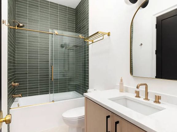 5th image of 116 Franklin St #4F