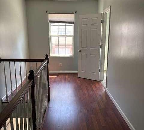 5th image of 5019 Lower Elm St