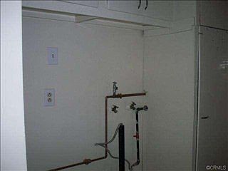 5th image of 3577 N Mayfield Ave