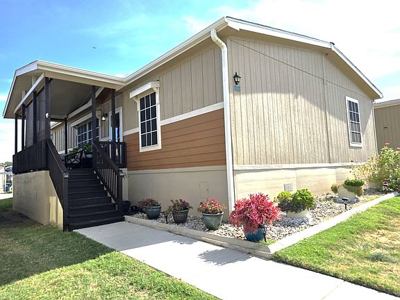 2nd image of 11111 Loblolly Ln
