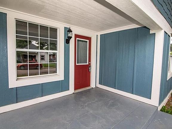 2nd image of 1406 Finley Ave
