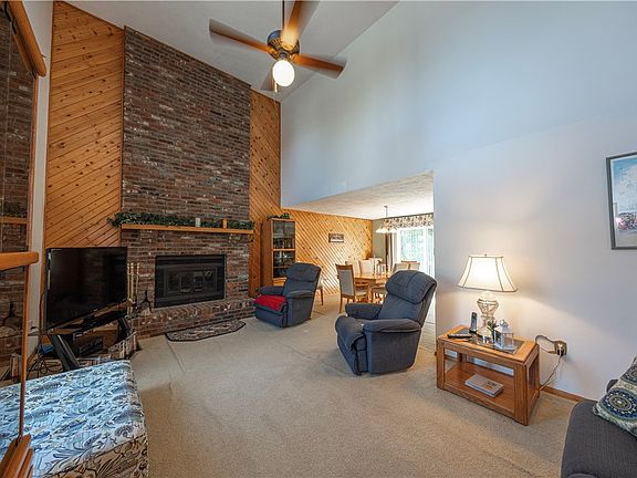 4th image of 103 Cranston Dr