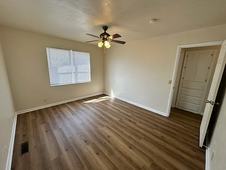 5028 N Linn Ave — Photo 19