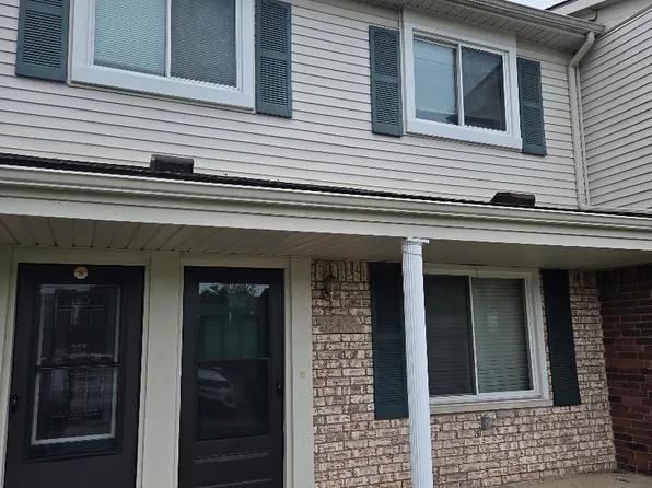 13466 Denver Cir E, Sterling Heights, MI 48312