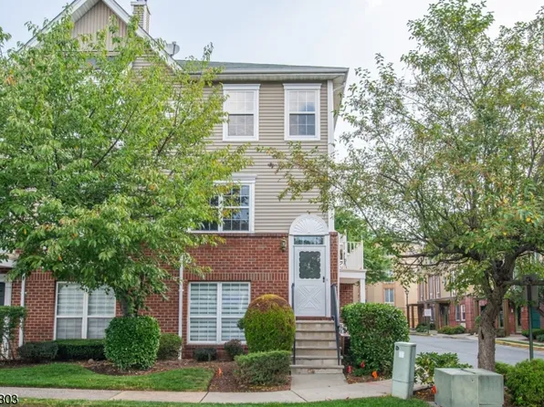 50 Pine St #4L, Montclair Twp., NJ 07042