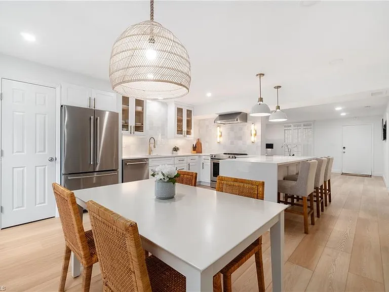 1222 Gordon Dr #2 — Photo 6