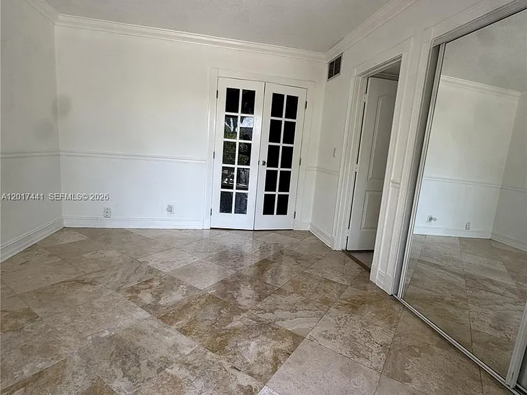 1407 NE 56th St #316 — Photo 7