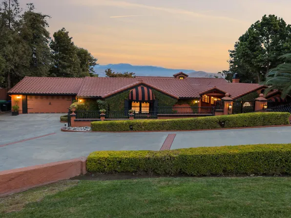 335 High Sierra Drive, Exeter, CA 93221