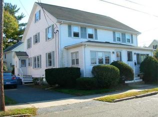 28 Emerson St, Peabody, MA 01960