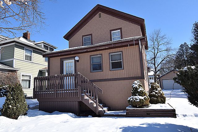 1st image of 225 Joliet St