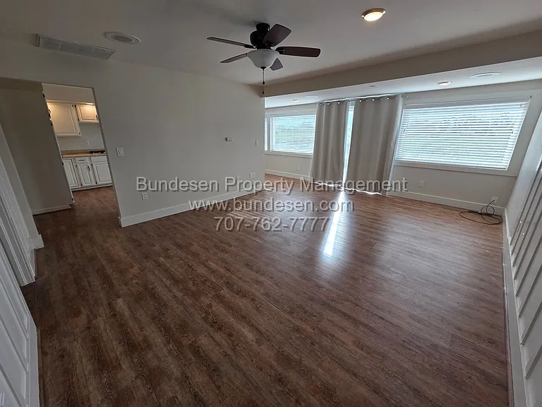 811 Old Adobe Rd — Photo 8