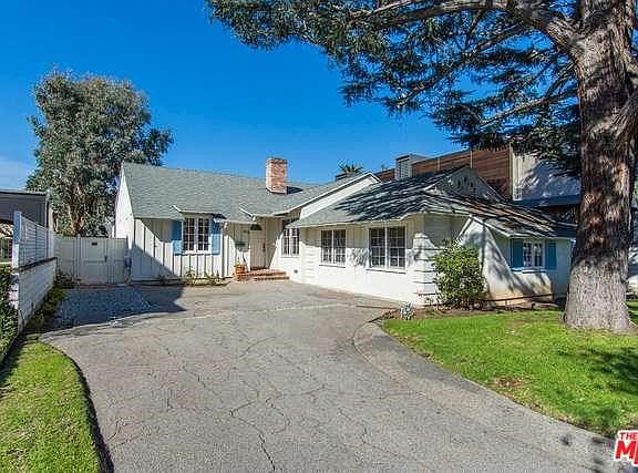 5th image of 513 Marguerita Ave