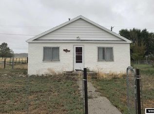 405 Maple St, Shoshoni, WY 82649