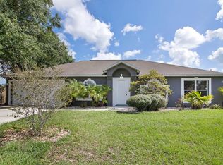 391 Velveteen Pl, Chuluota, FL 32766