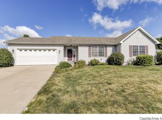 2429 Glencoe St, Springfield, IL 62704